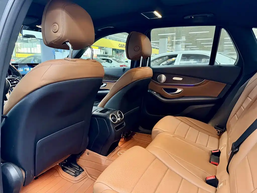 Mercedes-Benz GLC 2020 — фото 12