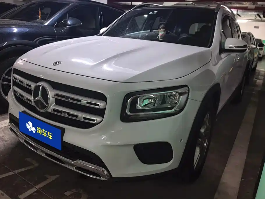 Mercedes-Benz GLB 2021
