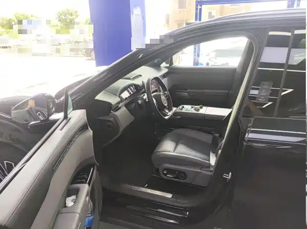 Zeekr 7X 2025