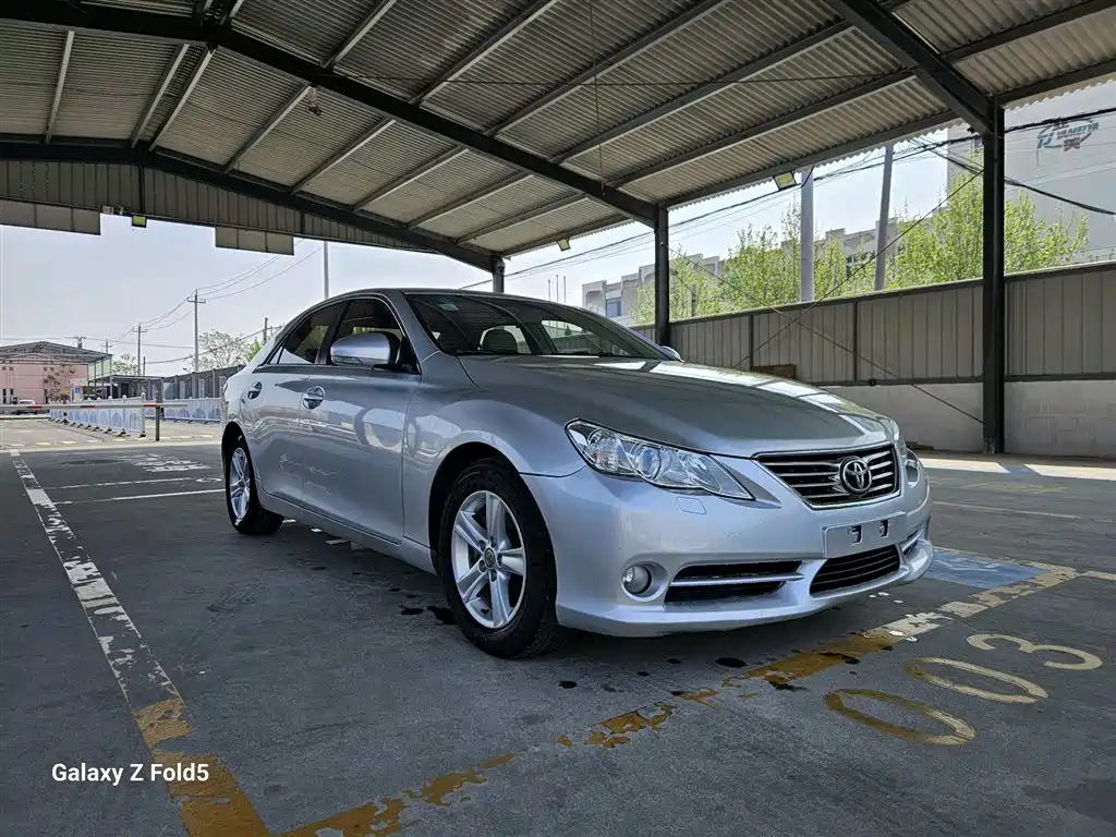 Toyota Reiz 2012