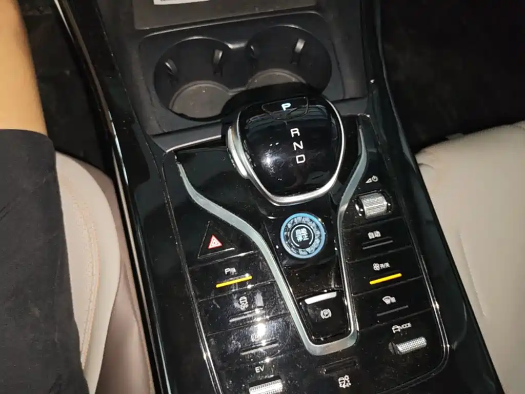BYD Qin PLUS 2024 — фото 14