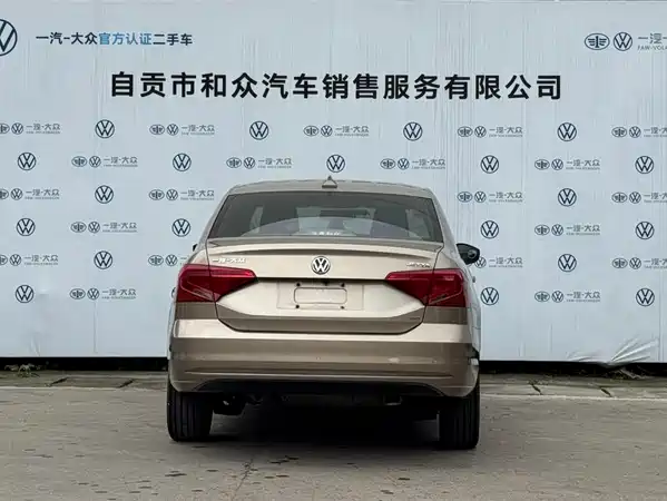 Volkswagen Jetta 2019