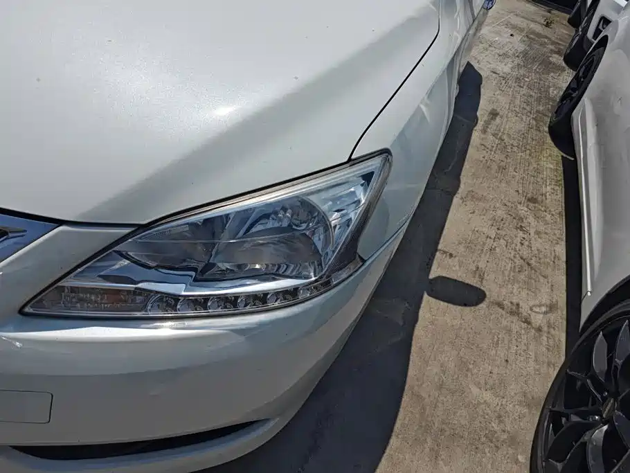 Nissan Sylphy 2015
