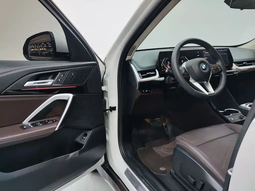 BMW X1 2023 — фото 12