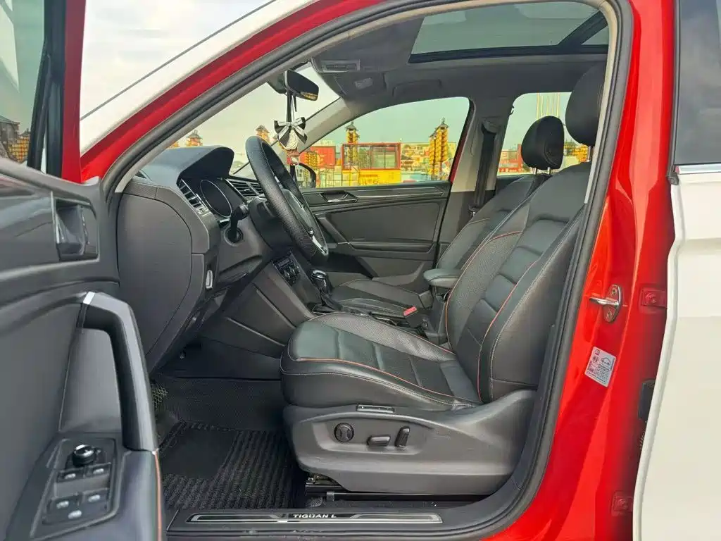 Volkswagen Tiguan L 2017 — фото 15