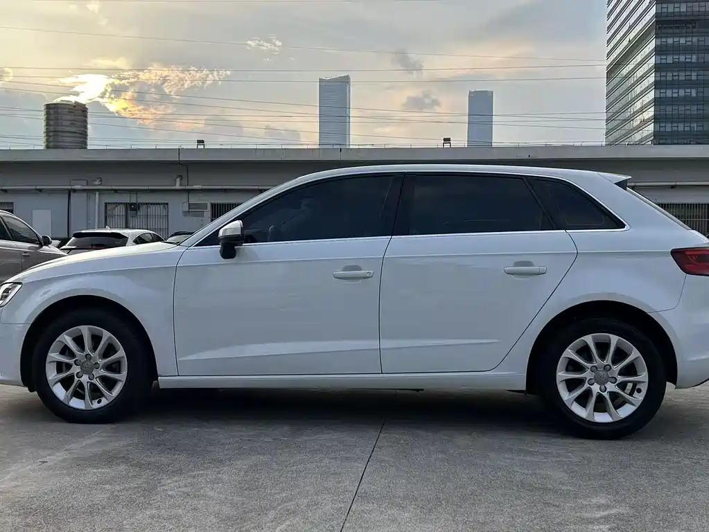 Audi A3 2016 — фото 10