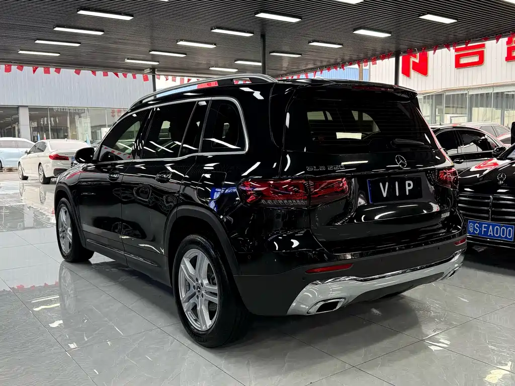 Mercedes-Benz GLB 2023 — фото 14