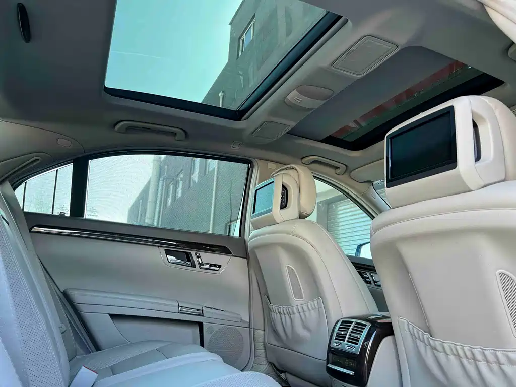 Mercedes-Benz S-Class 2012 — фото 27