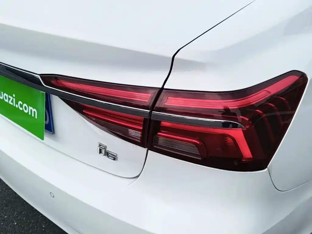 Roewe i6 Classic 2020 — фото 8