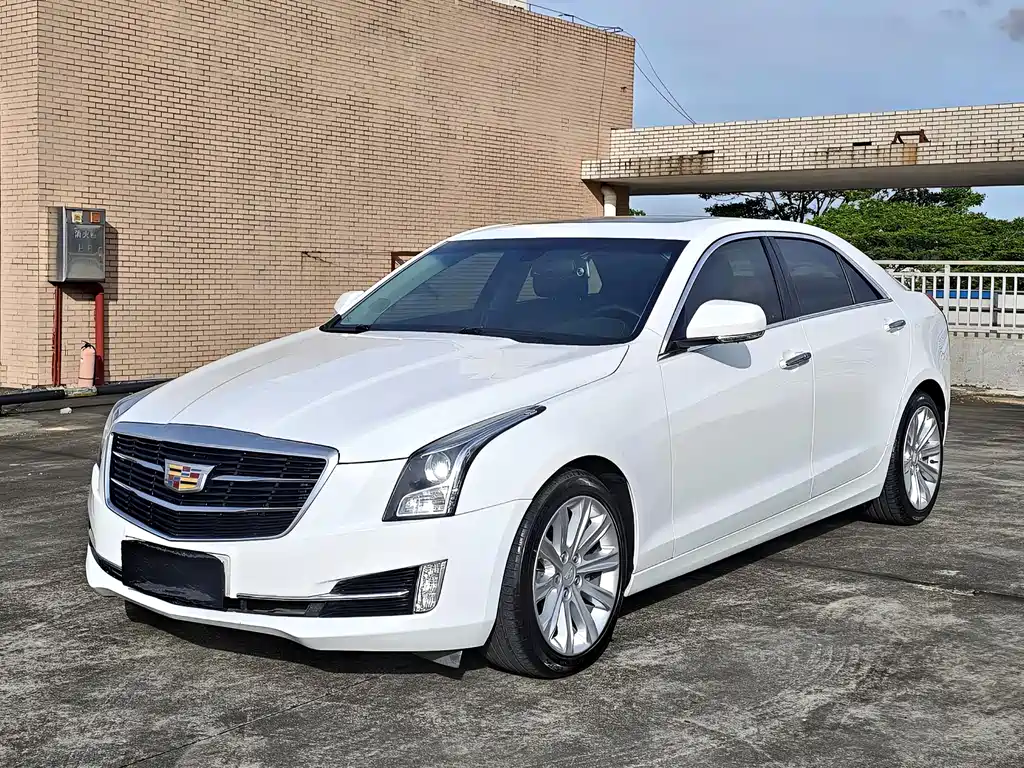 Cadillac ATS-L 2018 — фото 1