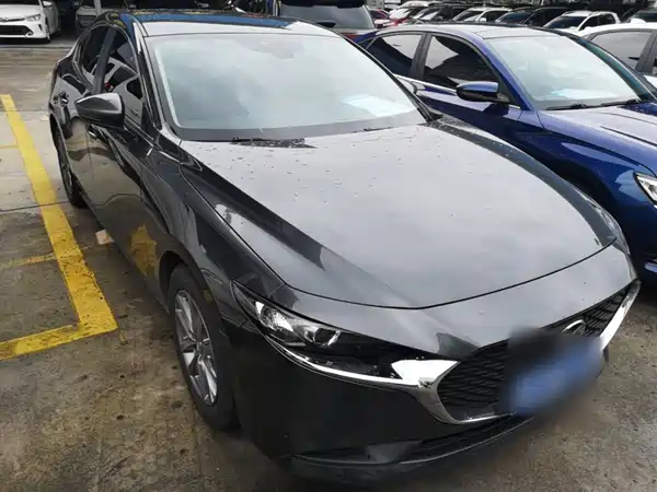 Mazda 3 Axela 2020
