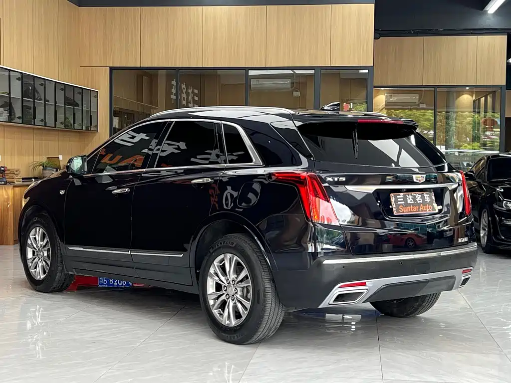 Cadillac XT5 2020 — фото 4