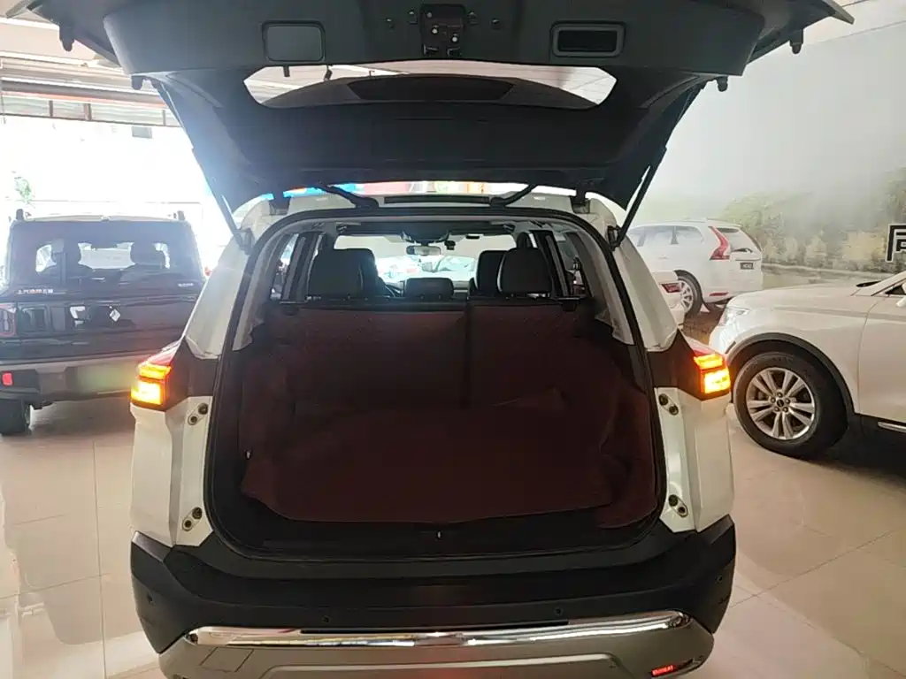 Nissan X-Trail 2021 — фото 19