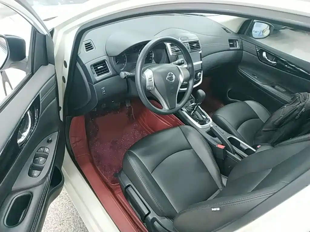 Nissan Tiida 2019 — фото 16