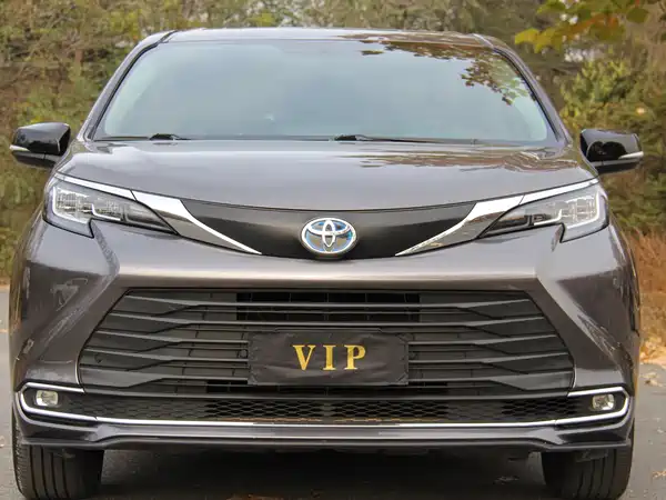 Toyota Sienna 2021