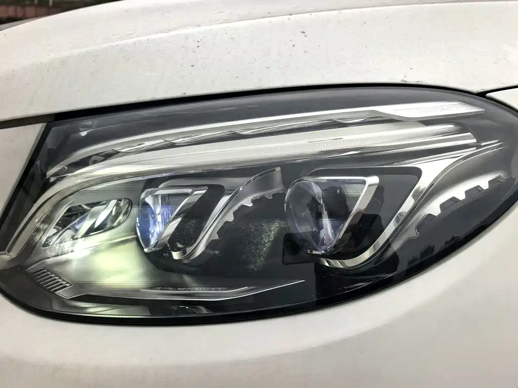 Mercedes-Benz GLE 2017 — фото 16
