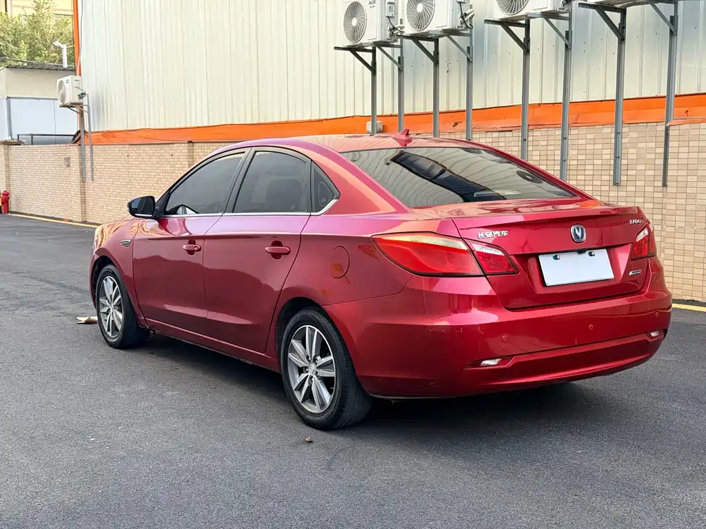 Changan Eado 2016 — фото 7