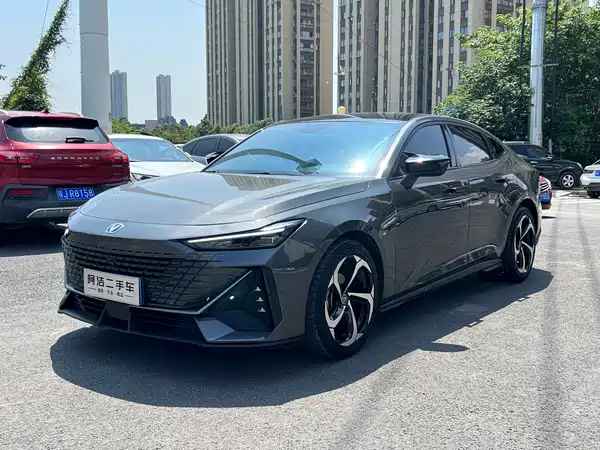 Changan UNI-V 2022