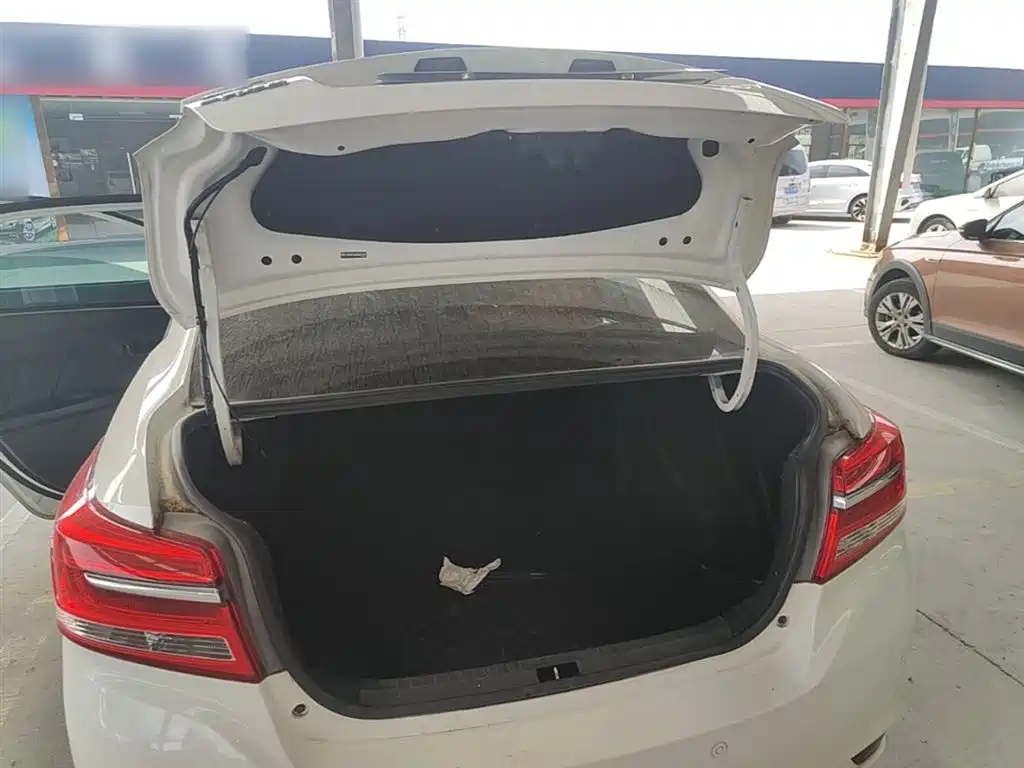 Toyota Vios 2017 — фото 19
