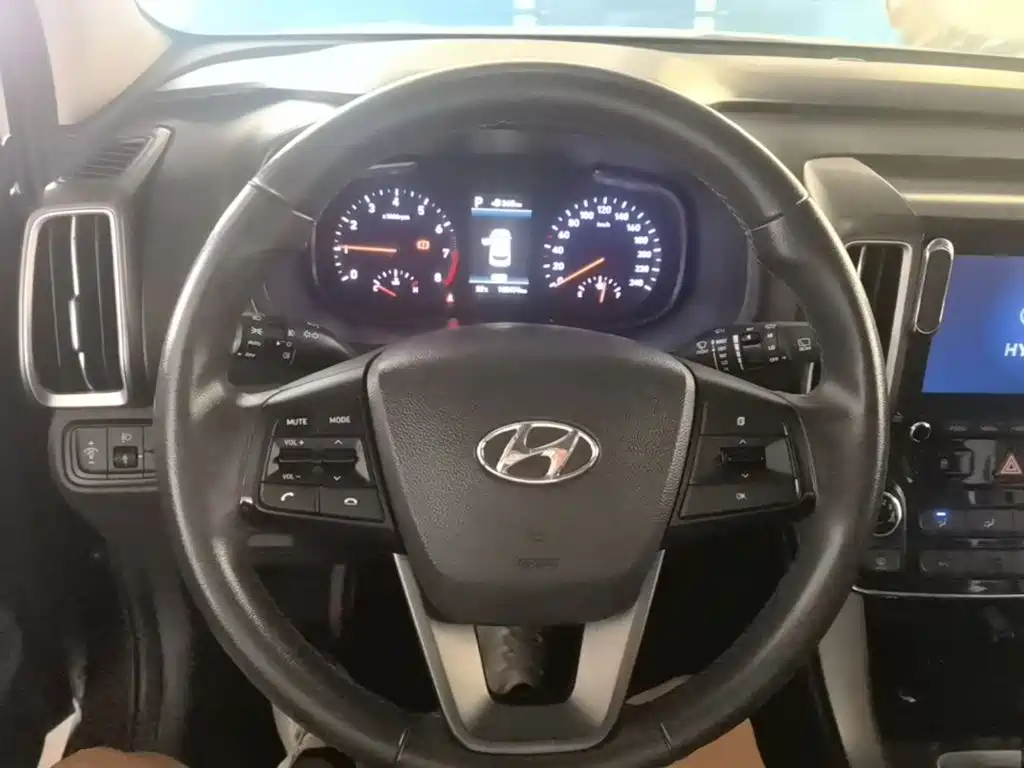 Hyundai ix35 2018 — фото 11