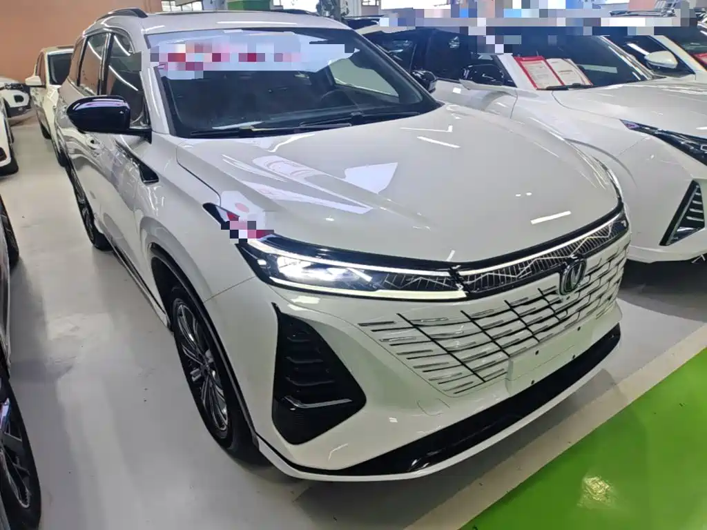 Changan CS75PLUS 2024 — фото 4