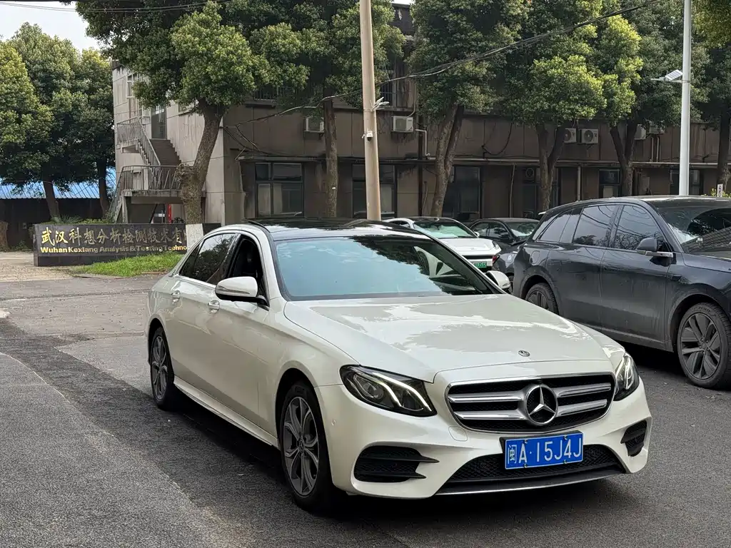 Mercedes-Benz E-Class 2020
