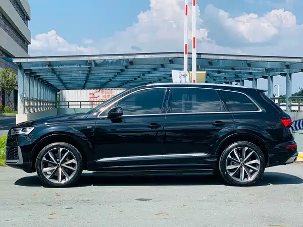 Audi Q7 2022