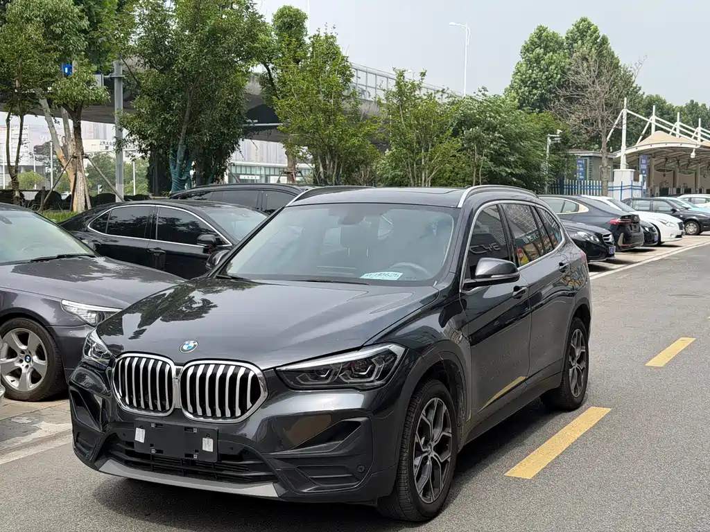 BMW X1 2023 — фото 1