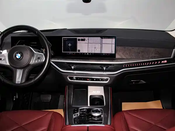 BMW X5 2023