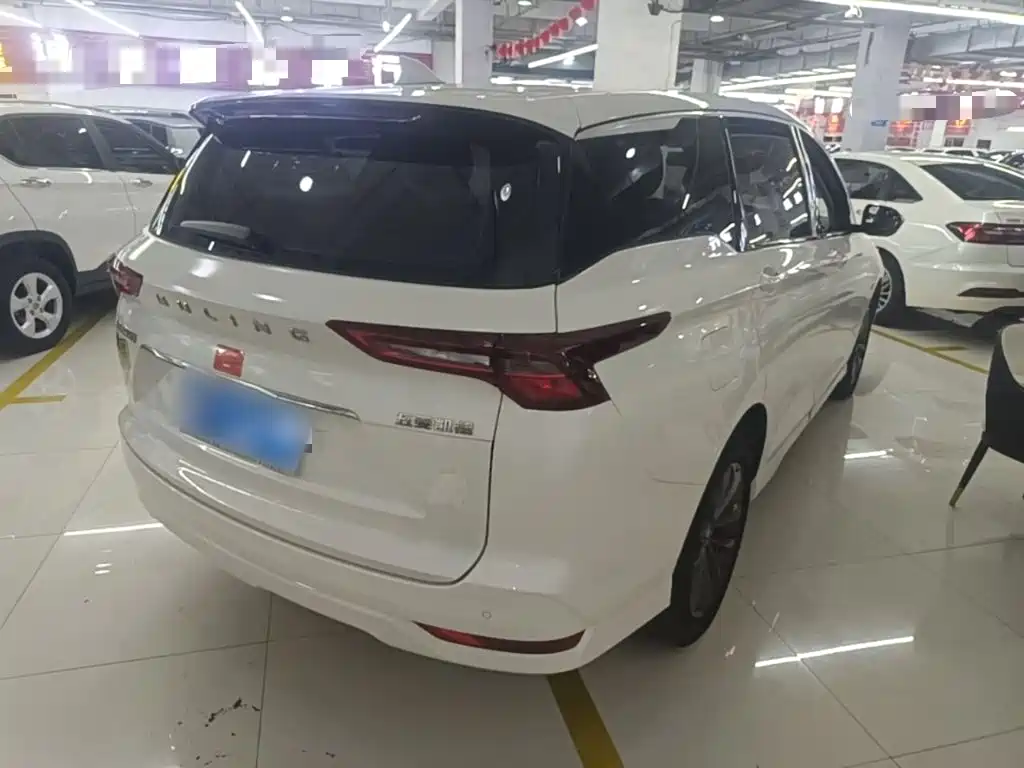 Wuling Victory 2022