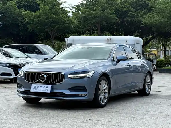 Volvo S90 2017
