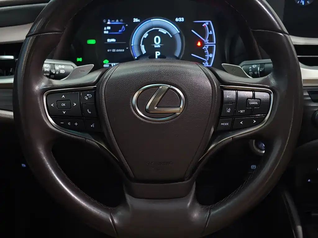 Lexus ES 2020 — фото 16