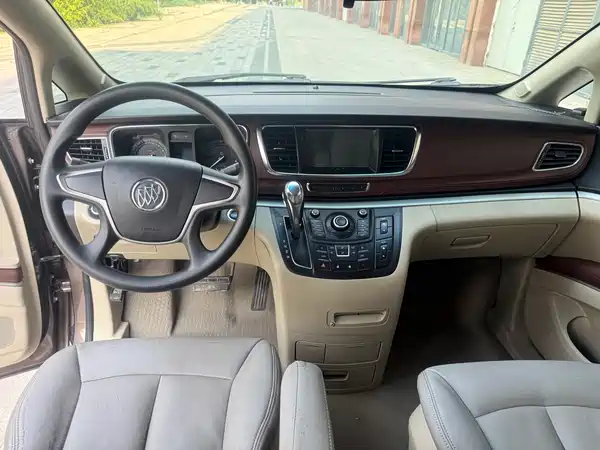 Buick GL8 2014