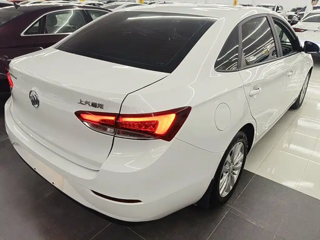 Buick Excelle 2021