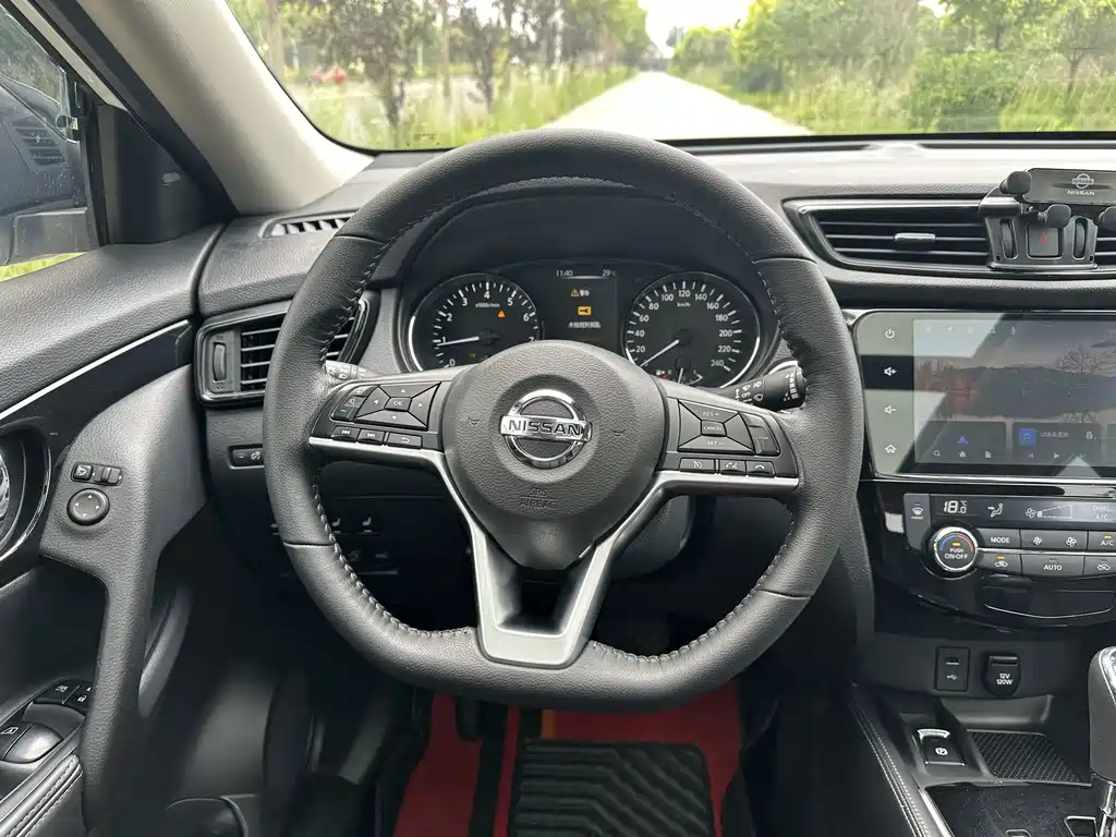 Nissan X-Trail 2023 — фото 13
