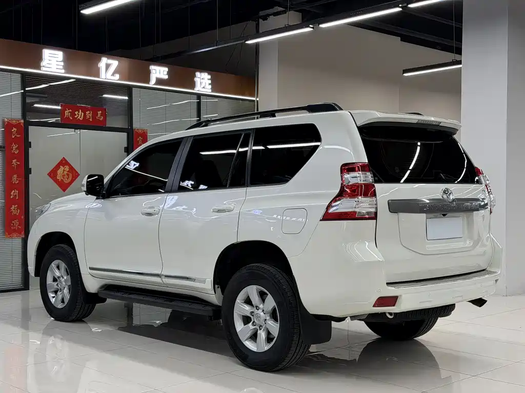 Toyota Prado 2014 — фото 20