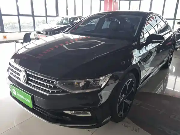 Volkswagen Magotan 2024