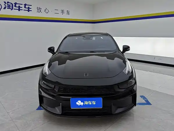 Lynk & Co 03 2021
