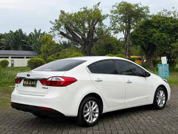 Kia K3 2017