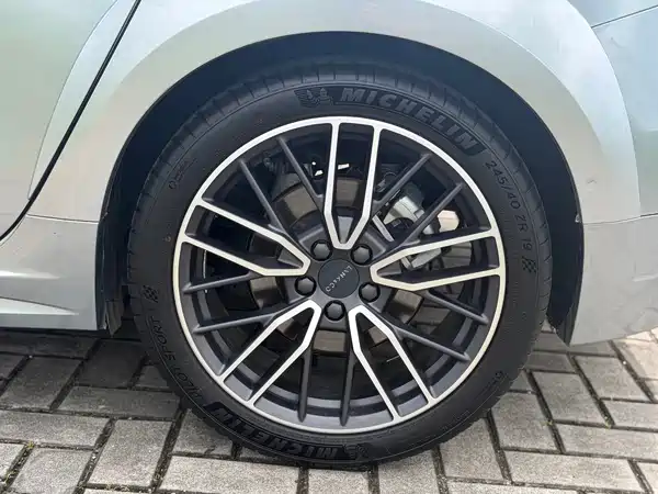 Lynk & Co 02 Hatchback 2022