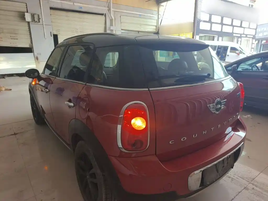 MINI Countryman 2016