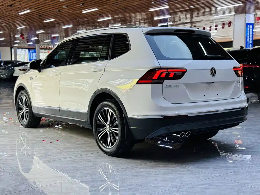 Volkswagen Tiguan L 2019 — фото 17