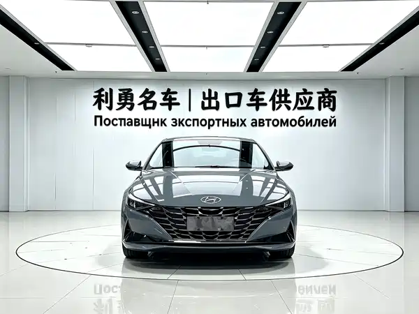 Hyundai Elantra 2023