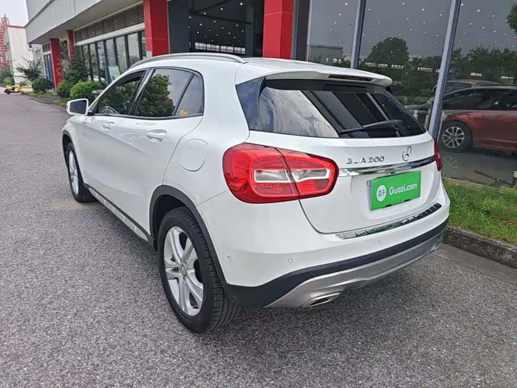 Mercedes-Benz GLA 2016