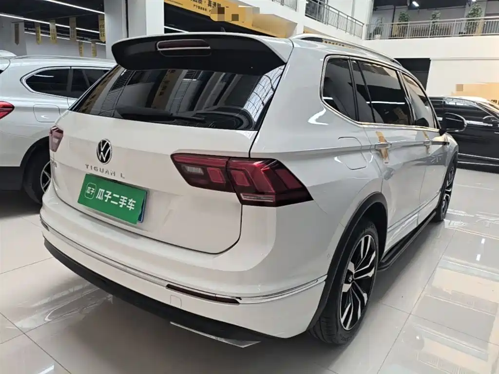 Volkswagen Tiguan L 2021 — фото 7