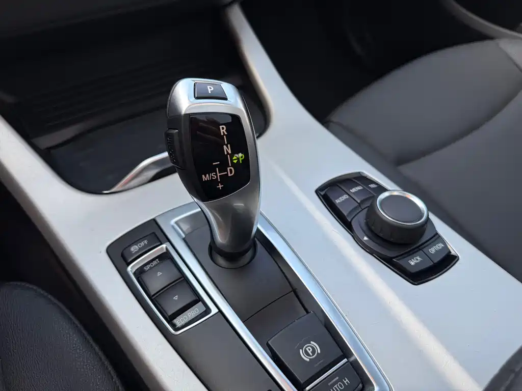 BMW X3 2017 — фото 13