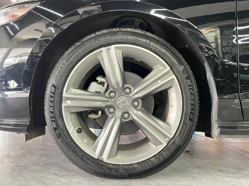 Honda Accord 2023 — фото 16