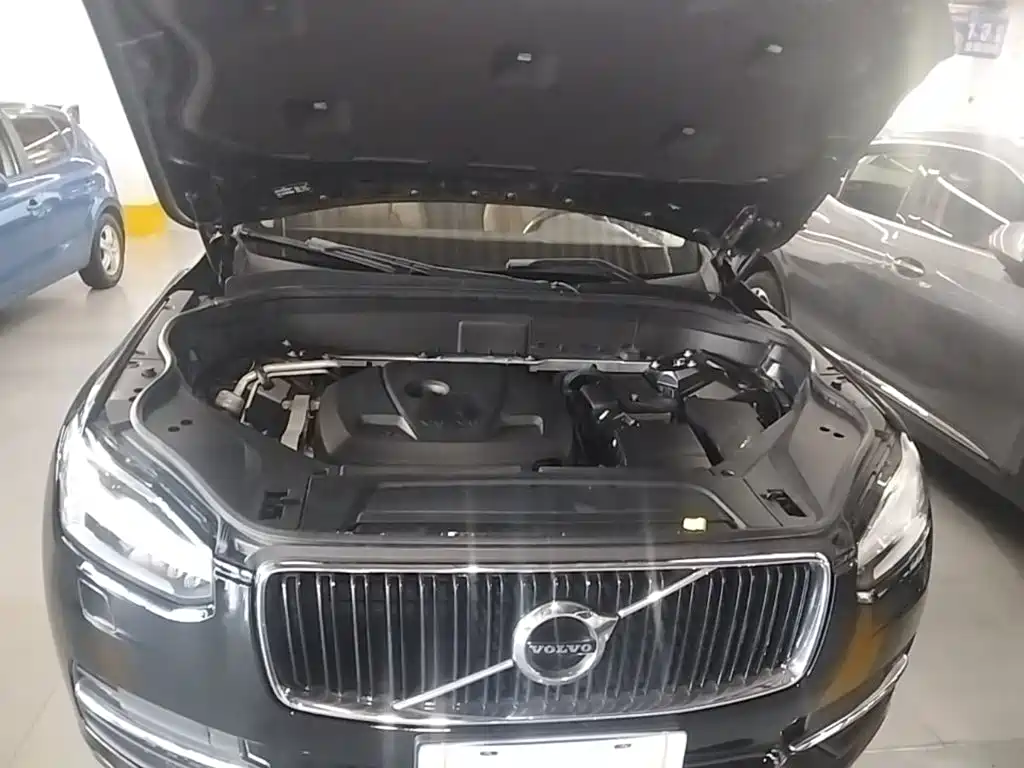 Volvo XC90 2015 — фото 20