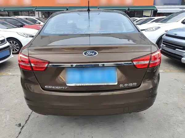 Ford Escort 2016