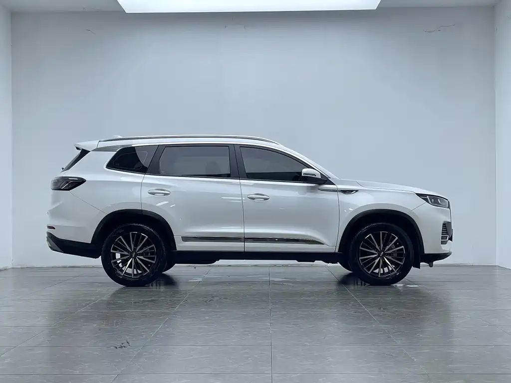 Chery Tiggo 8 PLUS 2022 — фото 16